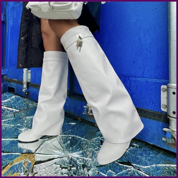 Black Women's Knee-High Boots - Picture 7 of 7